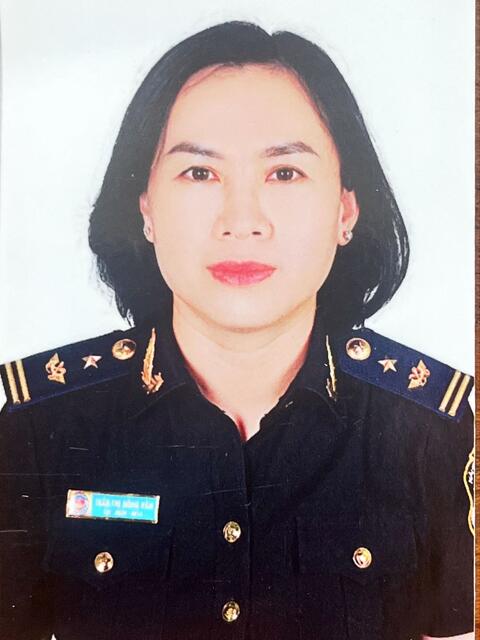 TRẦN THỊ HỒNG VÂN