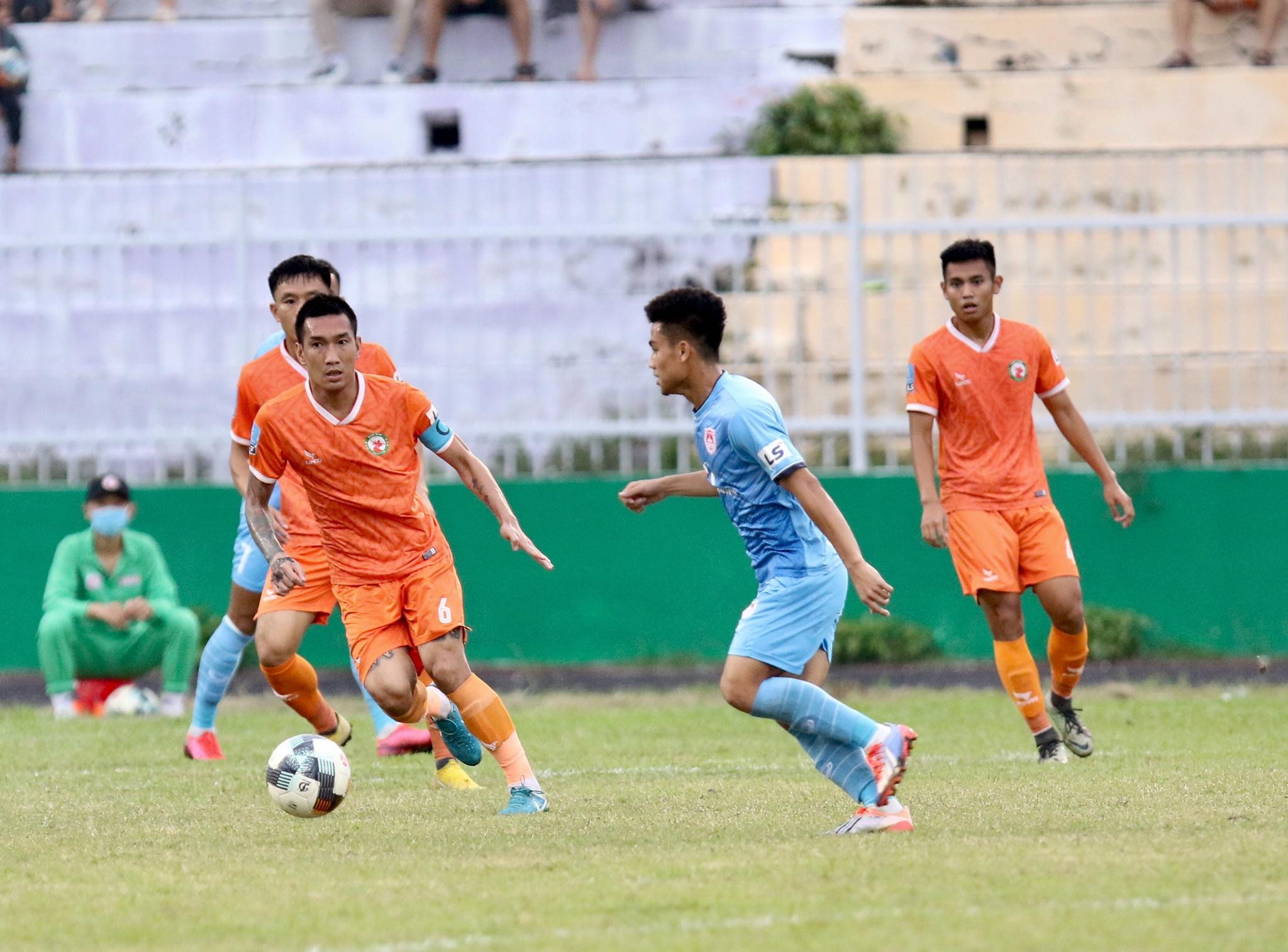 Kết quả suất lên hạng V-League: Chúc mừng CLB Bình Định, tiếc cho Bà Rịa - Vũng Tàu! - ảnh 19