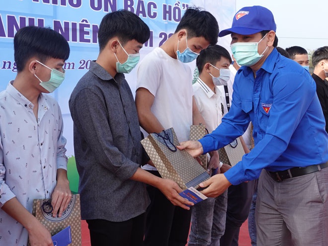 Kêu gọi mỗi đoàn viên, thanh niên  Bình Định trồng và chăm sóc 1 cây xanh - ảnh 2