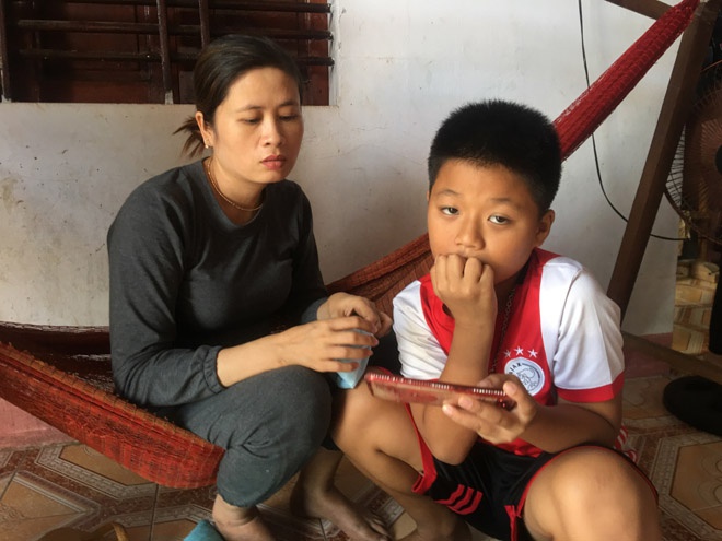 3 ngư dân Bình Định bị chìm tàu, lênh đênh trên biển 48 giờ sắp về nhà - ảnh 2