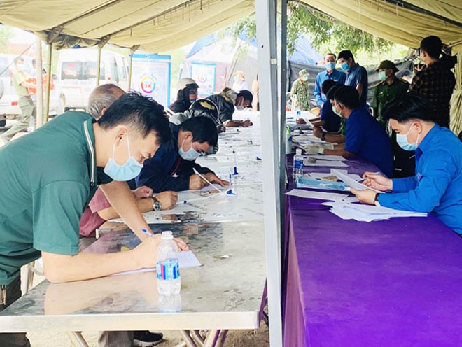 Bình Định: Nhiều người được rời khu cách ly phòng dịch Covid-19 vào ngày 30 Tết - ảnh 1