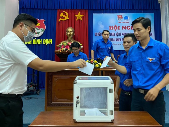 Tỉnh đoàn Bình Định có bí thư và phó bí thư mới - ảnh 1