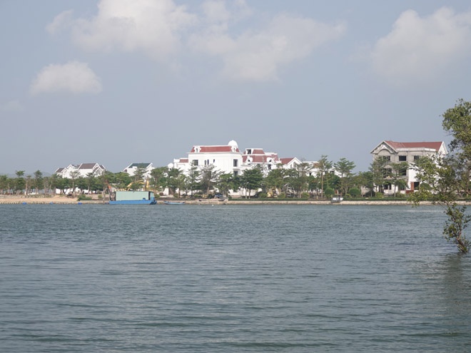 Bình Định: Lo mất kế sinh nhai, người dân phản đối hoạt động nạo vét cát  - ảnh 3