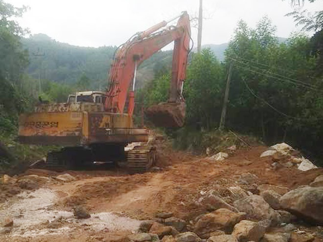 Bão số 12: Bình Định cảnh báo mưa lớn, sạt lở đất, cho học sinh nghỉ học - ảnh 1