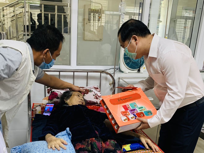 Bình Định: Nhiều người được rời khu cách ly phòng dịch Covid-19 vào ngày 30 Tết - ảnh 2