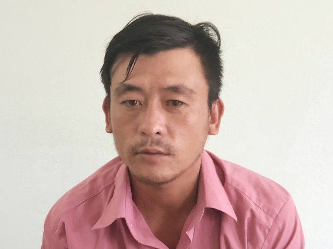 Bình Định: Bắt tạm giam 2 kẻ chuyên cướp giật điện thoại của phụ nữ - ảnh 1