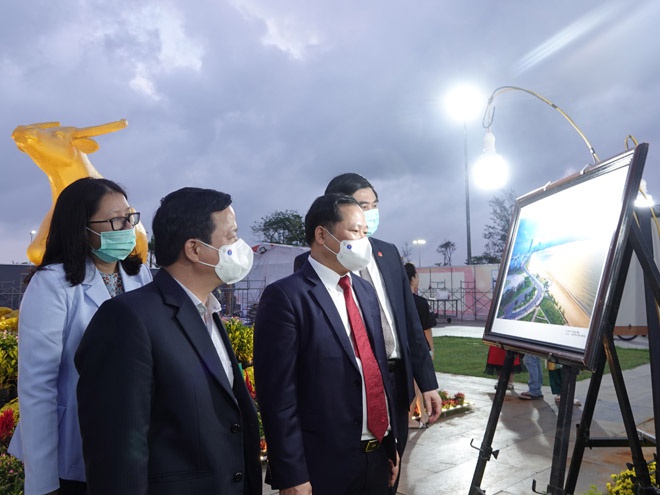 Bình Định khánh thành biểu tượng linh vật năm Tân Sửu 2021 - ảnh 6