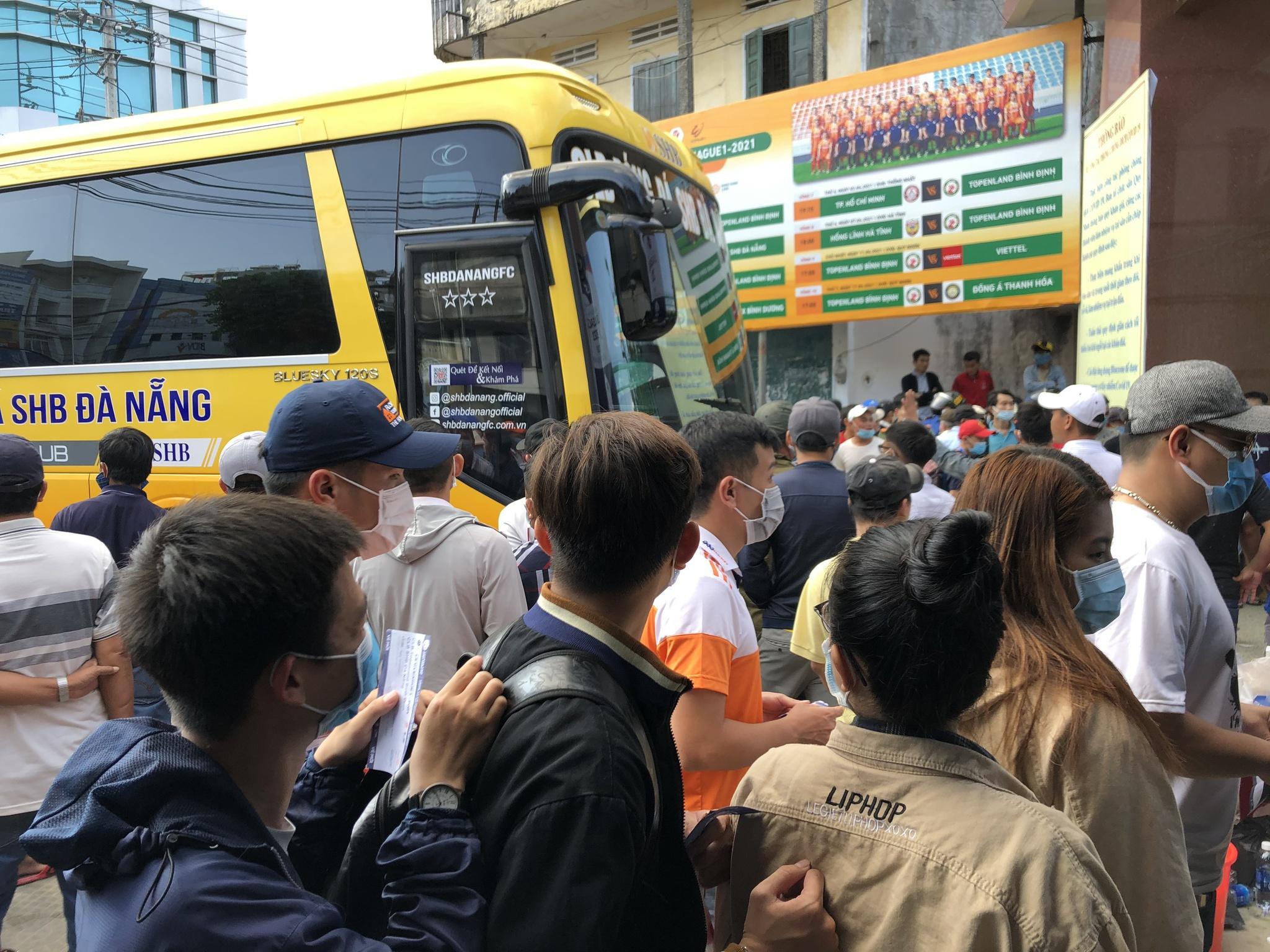 Kết quả bóng đá CLB Bình Định 1-0 CLB Đà Nẵng: Hồ Tấn Tài làm dậy sóng sân Quy Nhơn - ảnh 5