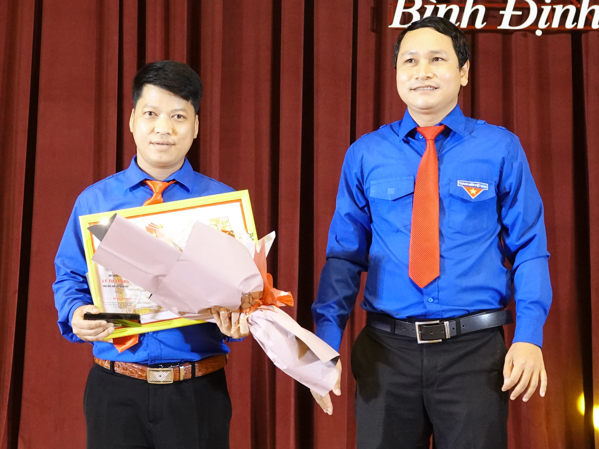 Tuyên dương gương mặt trẻ tiêu biểu tỉnh Bình Định - ảnh 2