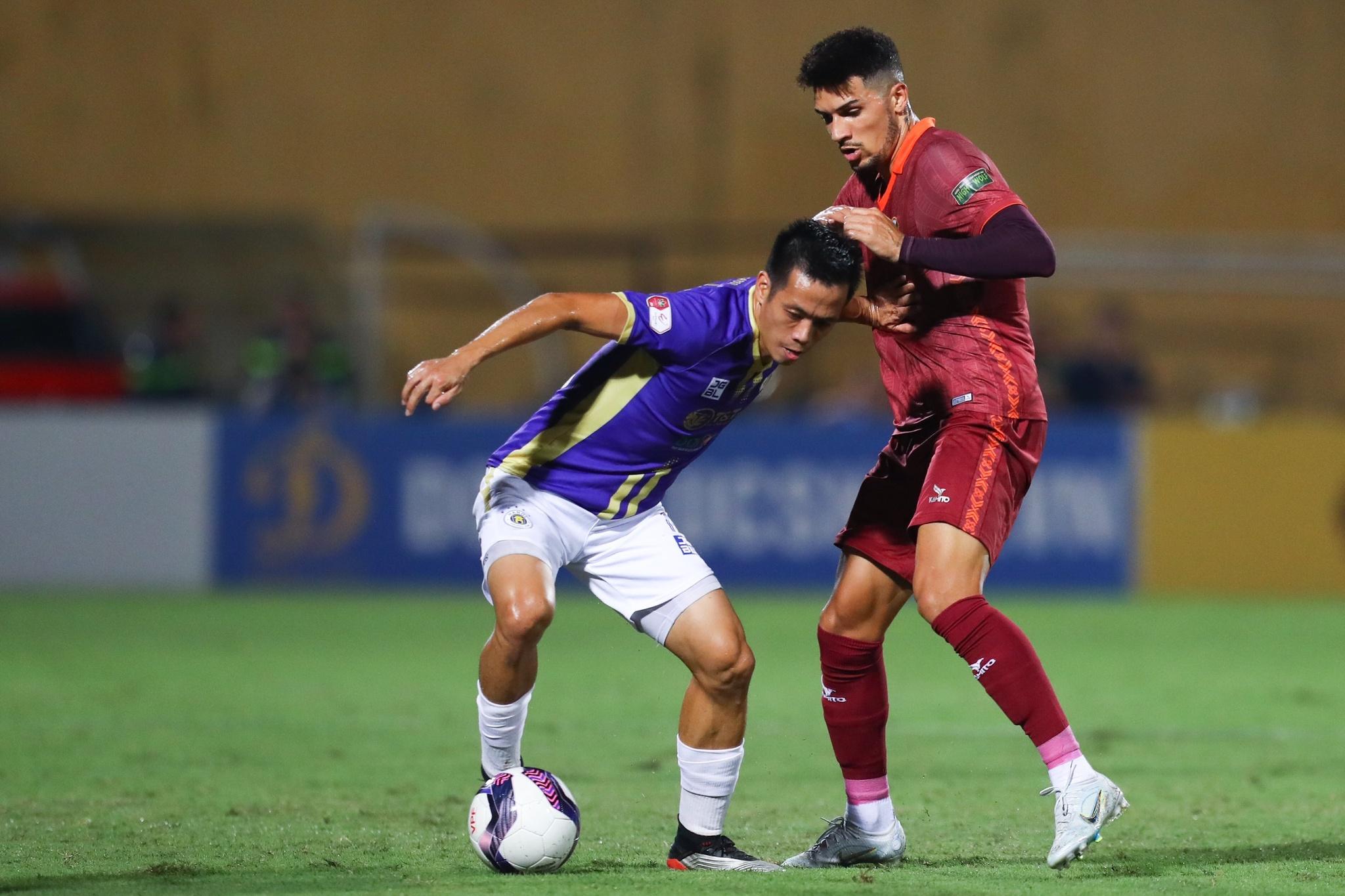 Kết quả Hà Nội FC 0-3 CLB Bình Định: Rafaelson lập hat-trick, Duy Mạnh nhận thẻ đỏ - ảnh 5