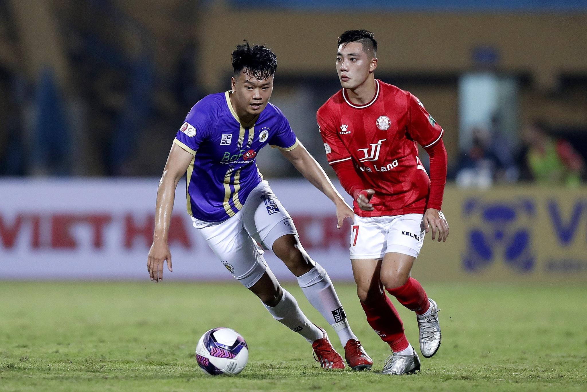 Bình Định lại thắng lớn trong đội hình tiêu biểu vòng 4 V-League - ảnh 8
