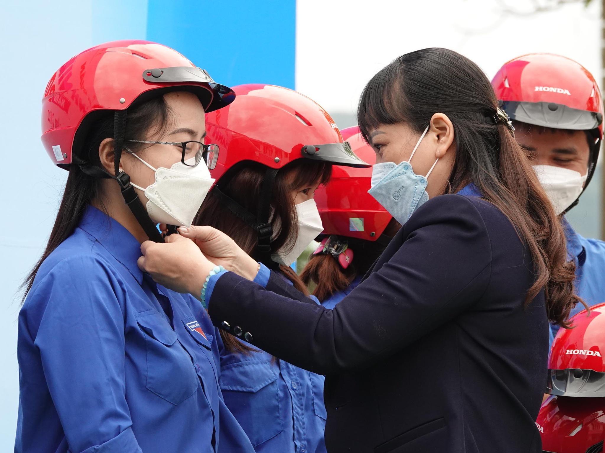 Tỉnh đoàn Bình Định ra quân Tháng Thanh niên năm 2022 - ảnh 4