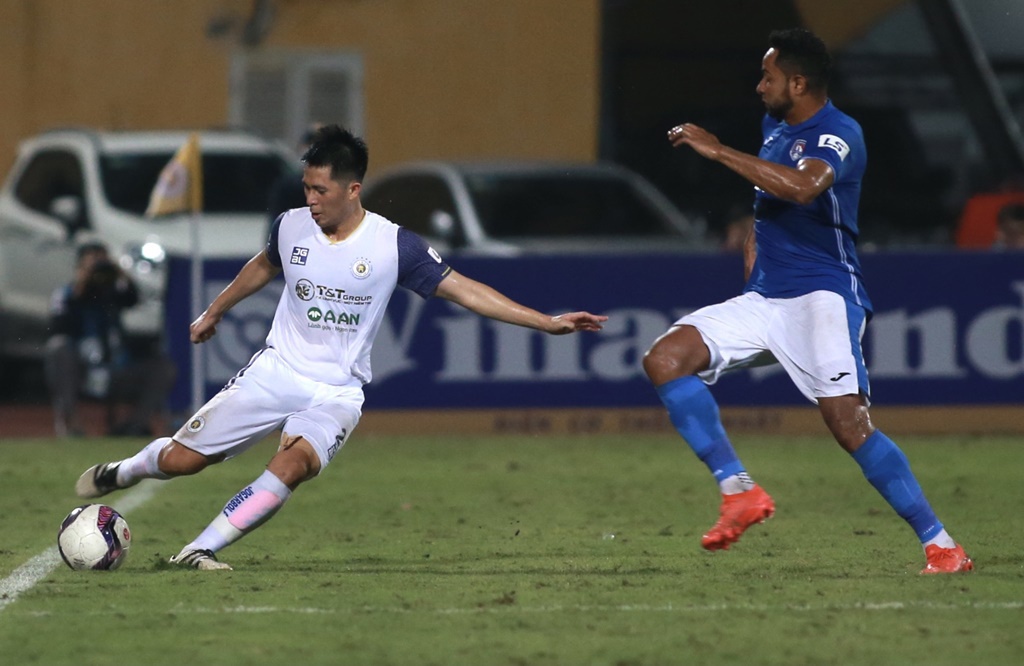CLB Bình Định mời ‘Cannavaro Việt Nam’ Đình Trọng vào miền trung để… săn tây - ảnh 2