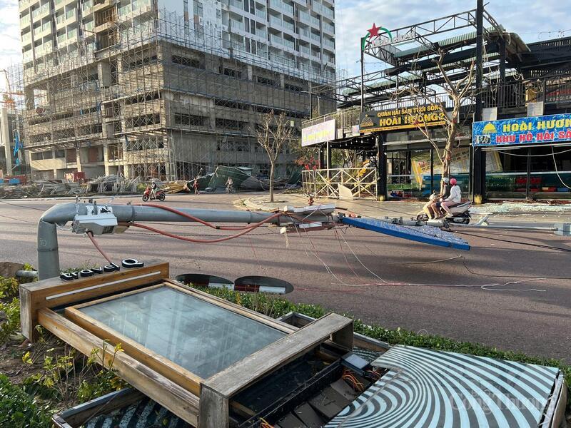 Đường phố Quy Nhơn ghi nhận sáng 7/11.