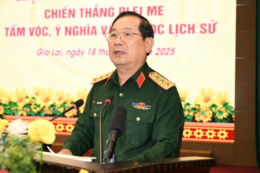 Thượng tướng, TS Lê Huy Vịnh phát biểu khai mạc hội thảo. Ảnh: P.D z7235431401061-e9401204ce44c541ab6961271ef439f5.jpg