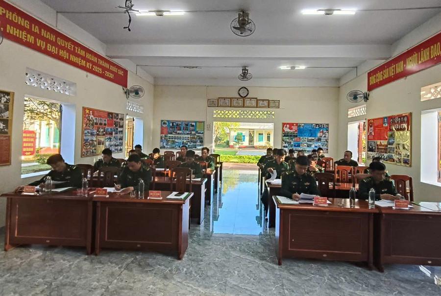 Đồn Biên phòng Ia Nan phát động đợt thi đua cao điểm phòng - chống tội phạm dịp Tết Nguyên đán 2026. Ảnh: T.D 162320362254756125.jpg