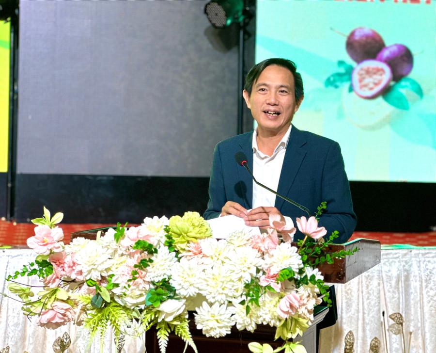 Ông Vũ Minh Việt - Phó Tổng Biên tập Báo Nông nghiệp và Môi trường phát biểu tại diễn đàn. Ảnh: Hà Duy ong-vu-minh-viet-pho-tong-bien-tap-bao-nong-nghiep-va-moi-truong-phat-bieu-chao-mung-tai-dien-dan-anh-ha-duy.jpg