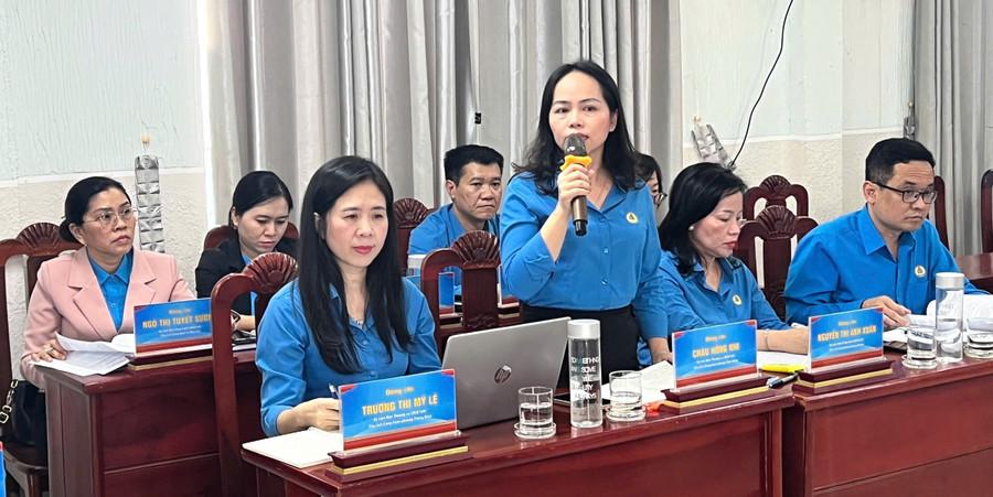 Đại biểu đóng góp ý kiến vào các chương trình, kế hoạch. Ảnh: Phan Tuấn dai-bieu-dong-gop-y-kien-vao-cac-chuong-trinh-ke-hoach-1883.jpg