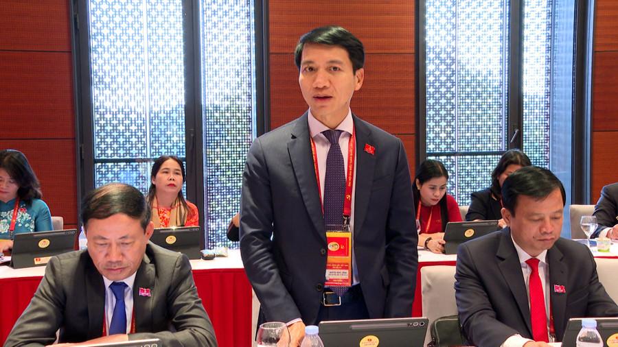 Phó Bí thư Tỉnh ủy, Chủ tịch Ủy ban MTTQ Việt Nam tỉnh Gia Lai Nguyễn Ngọc Lương tham gia thảo luận. Ảnh: Q.T 3.jpg