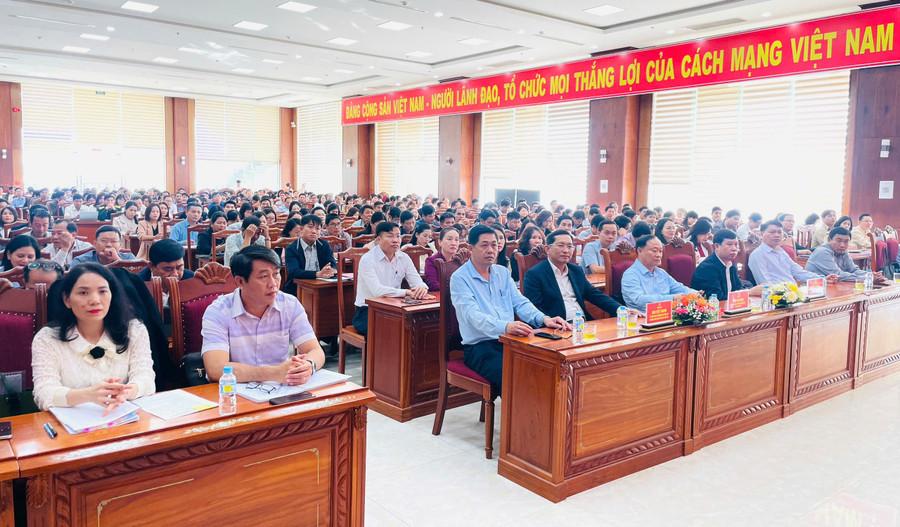 Các đại biểu dự hội nghị. Ảnh: Phi Long dai-bieu-du-hoi-nghi.jpg