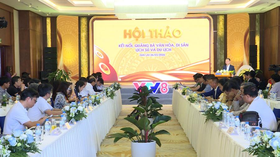 Quang cảnh hội thảo: Ảnh: Phi Long quang-canh-hoi-thao.jpg