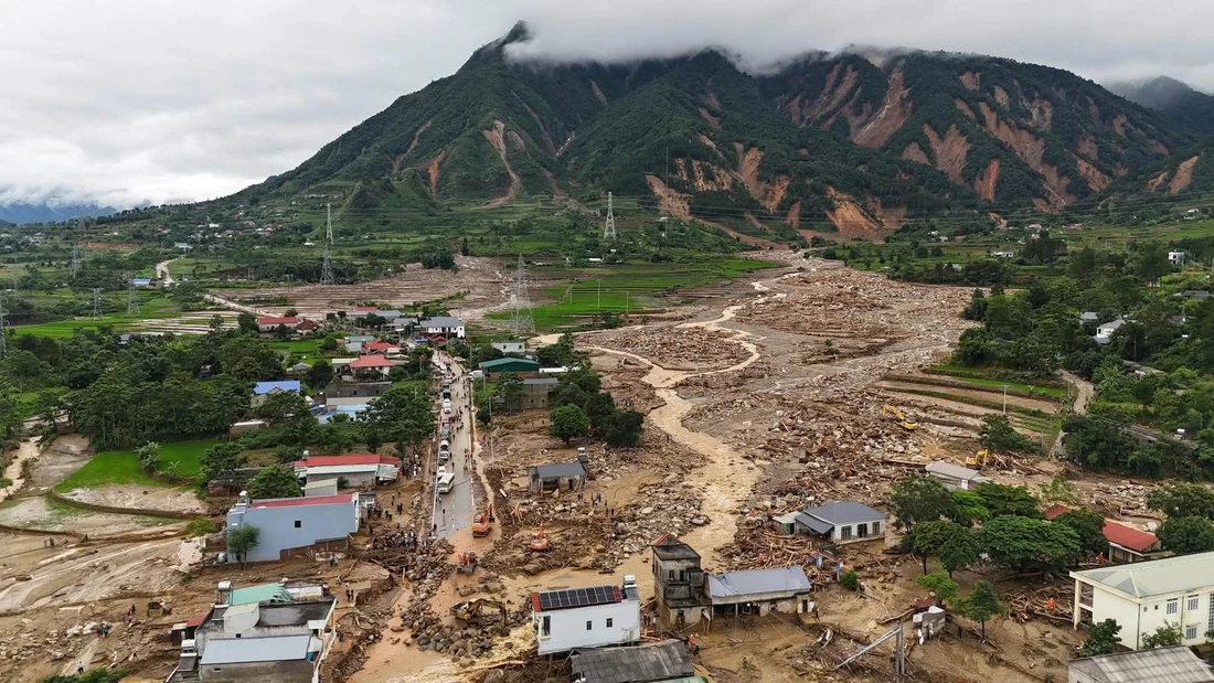 Toàn cảnh hiện trường lũ quét, sạt lở kinh hoàng ở Mường Than, Lai Châu - Ảnh 1.