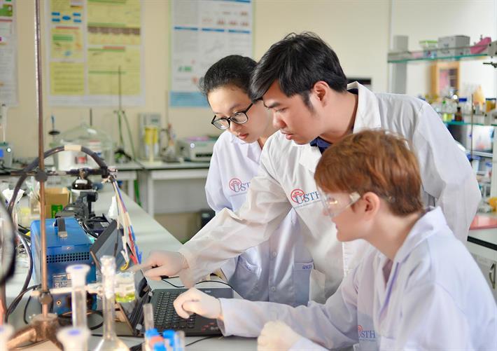 Bộ Giáo dục và Đào tạo đề xuất cơ chế chấp nhận rủi ro trong nghiên cứu khoa học - Ảnh 1.