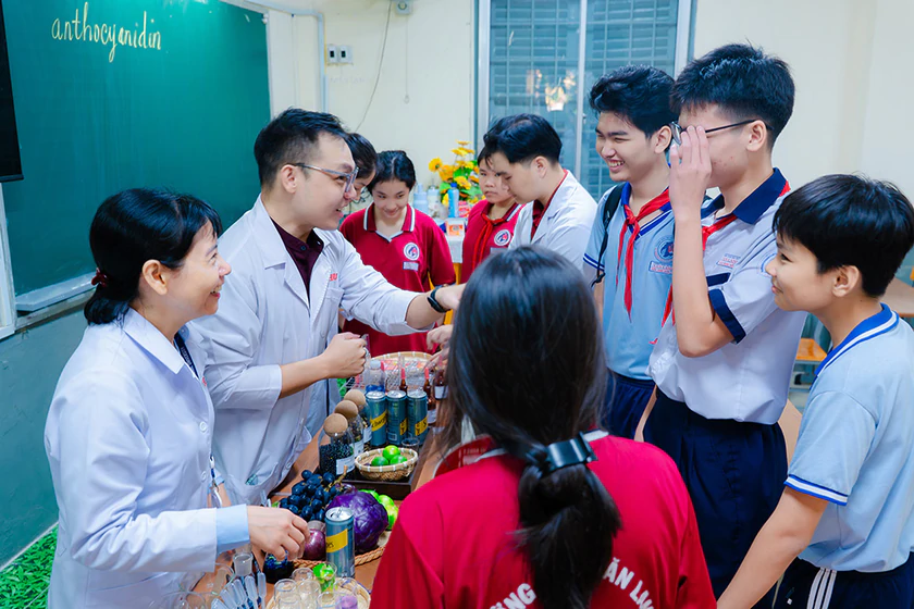 Hải Phòng hỗ trợ học sinh, sinh viên khởi nghiệp, thúc đẩy đổi mới sáng tạo, chuyển đổi số - Ảnh 1.