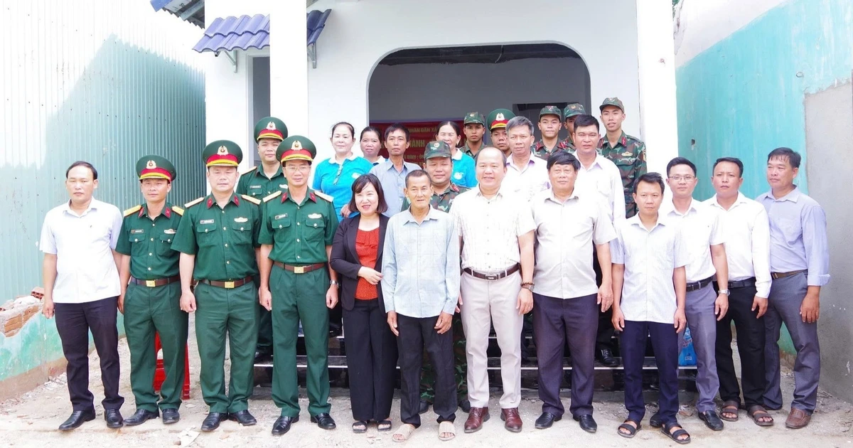 Bàn giao nhà ở cho gia đình chính sách tại xã Bình An